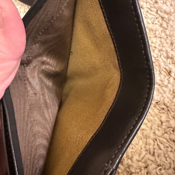 Fendi flap purse and matching wallet - Picture 4 of 7